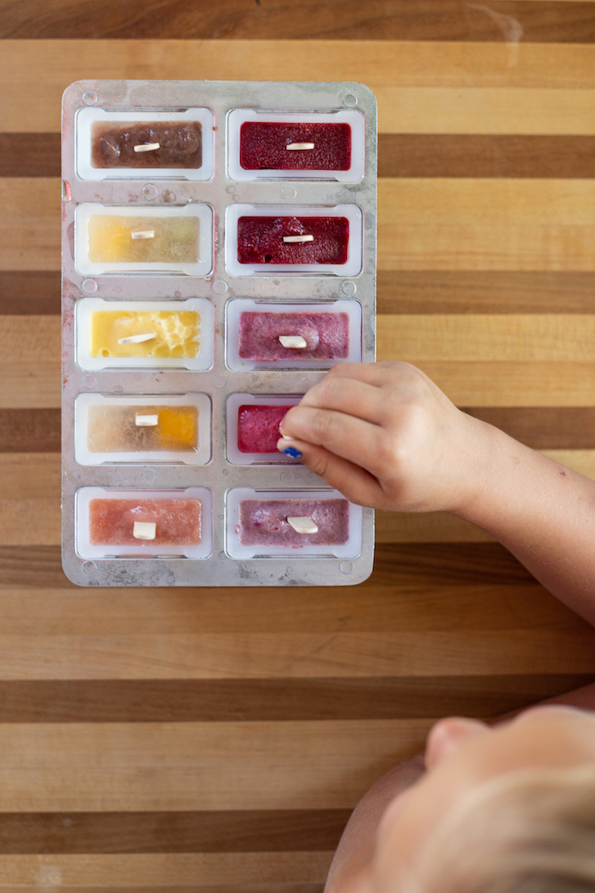 8 Ways to Make a Popsicle - with & without a popsicle mold!